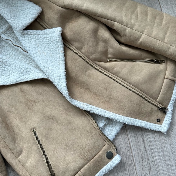 Suede jacket - Picture 3 of 4